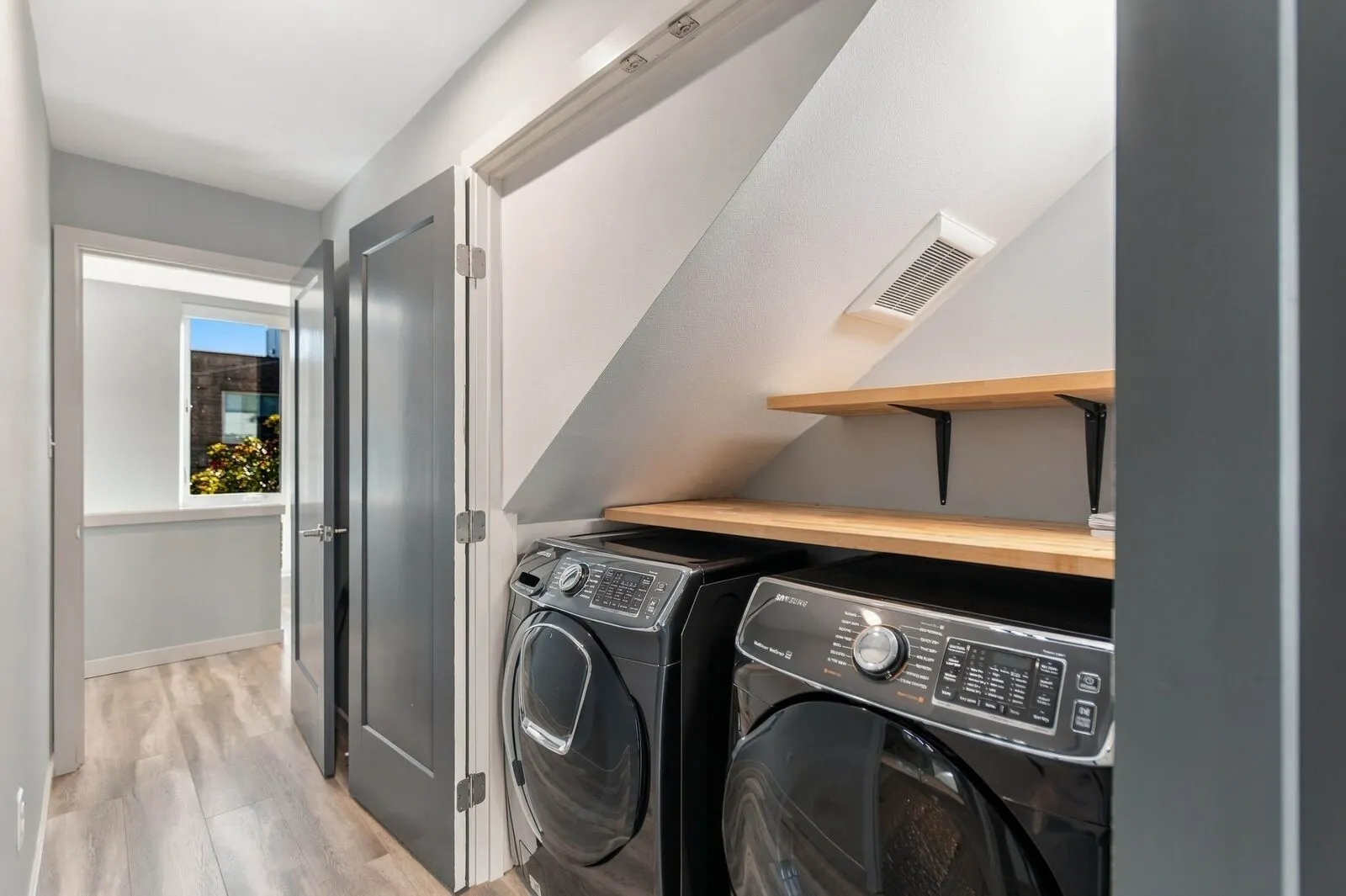 304 N 107th Street , Seattle, WA 98133