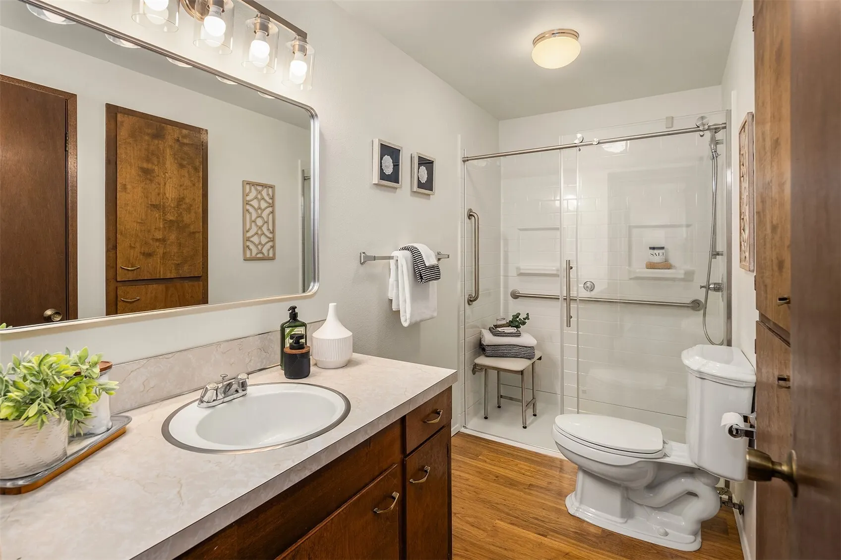 20004 142nd Avenue SE, Kent, WA 98042