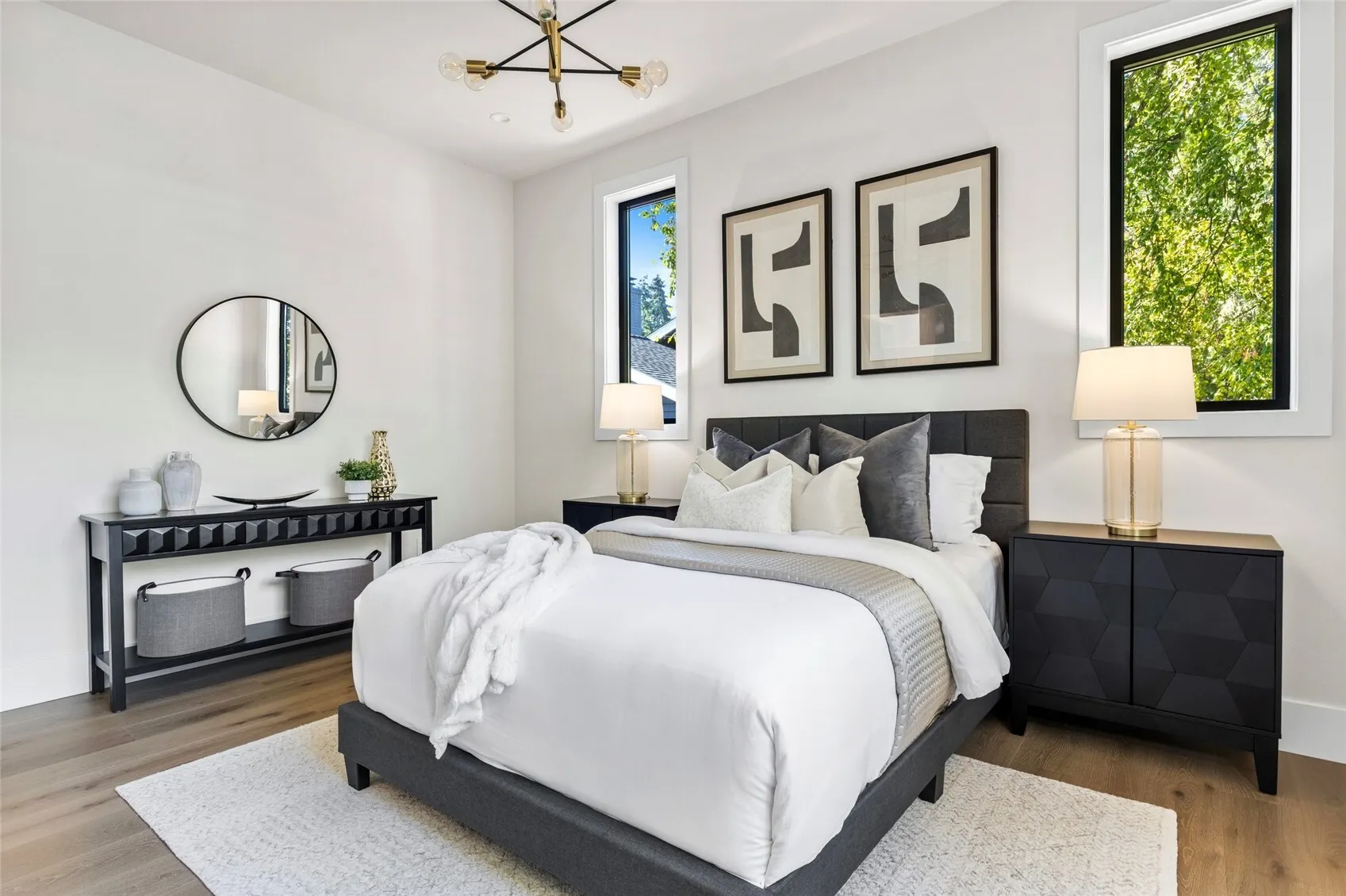 15546 SE 9th Street , Bellevue, WA 98007