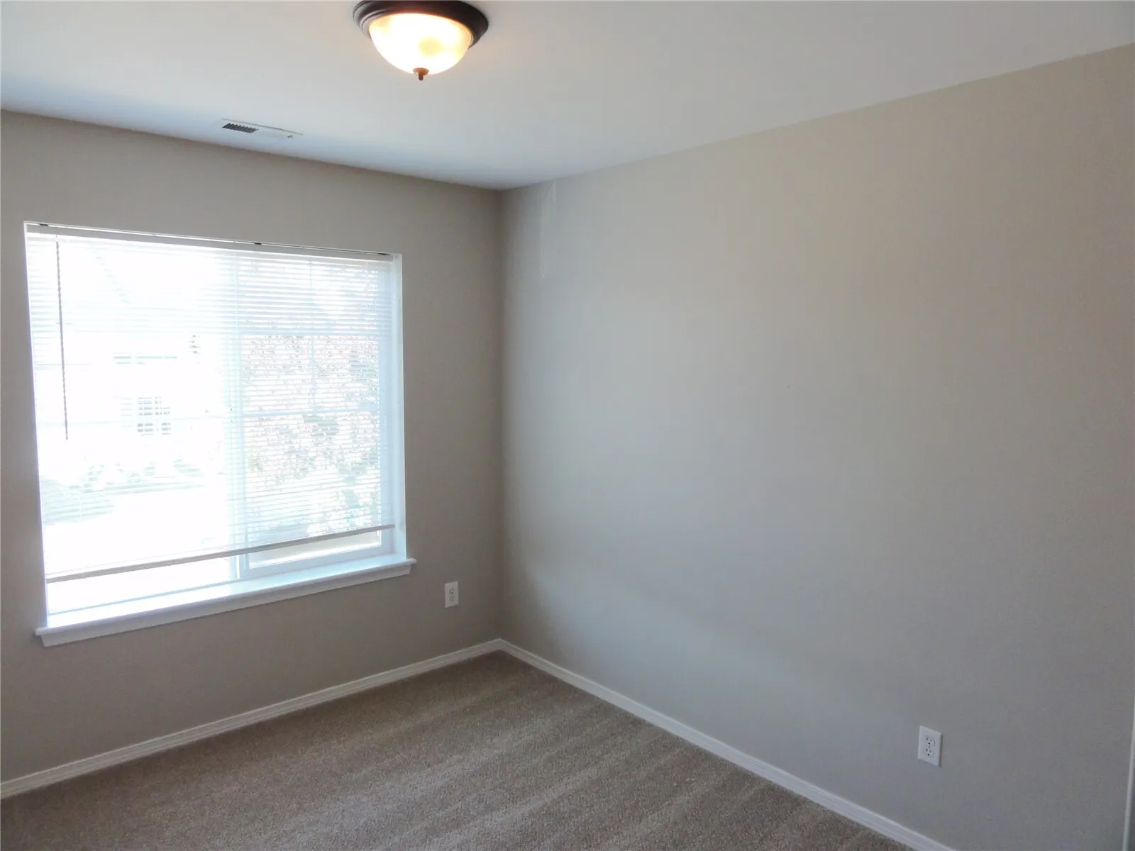 26038 167th Place SE, Kent, WA 98042