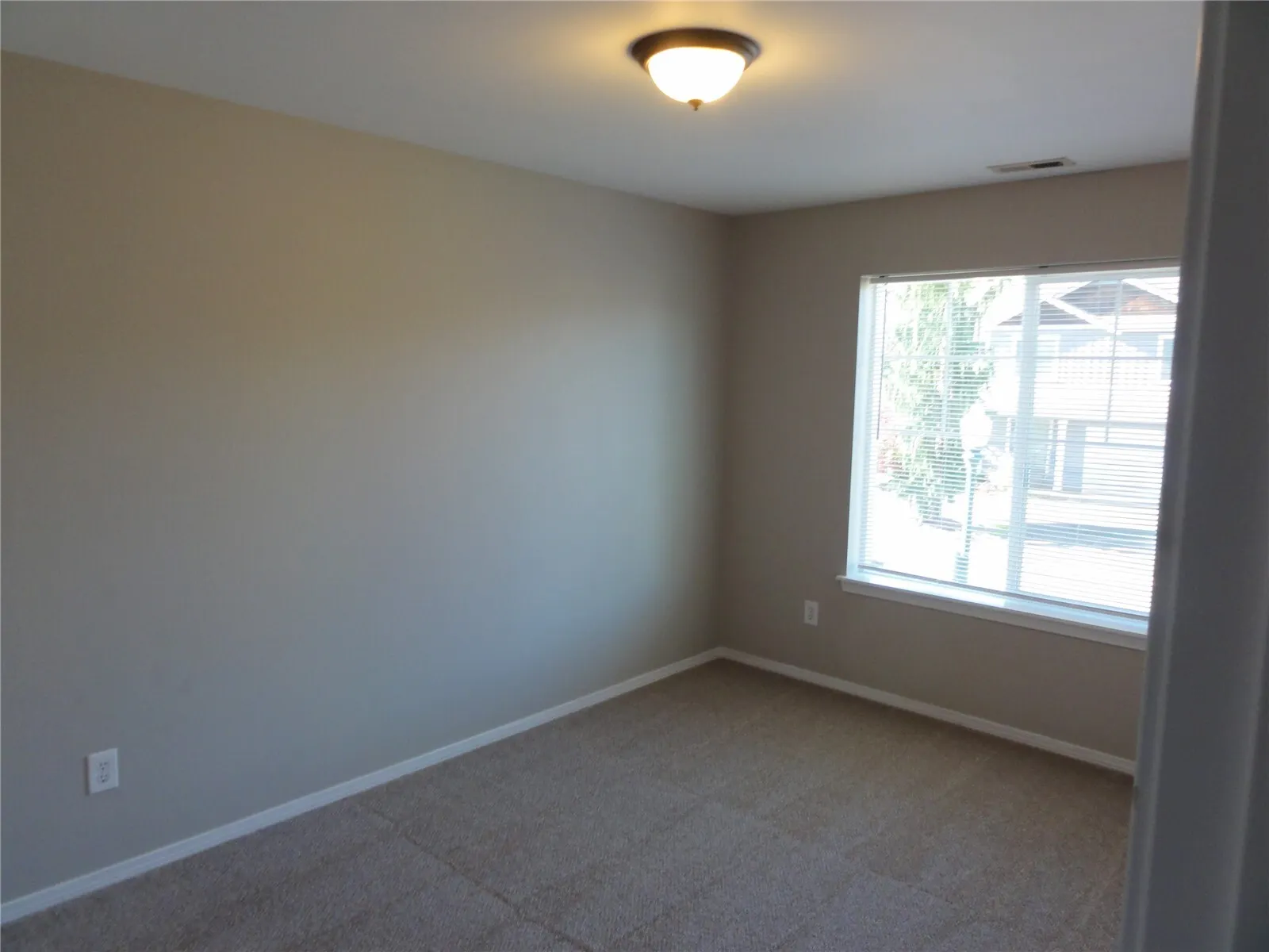 26038 167th Place SE, Kent, WA 98042