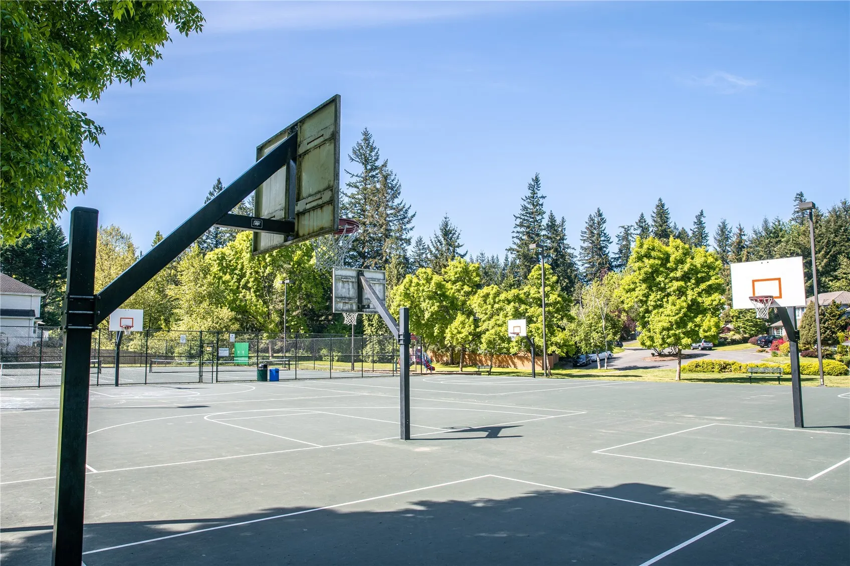 25235 SE Klahanie Boulevard #Q 102, Sammamish, WA 98029