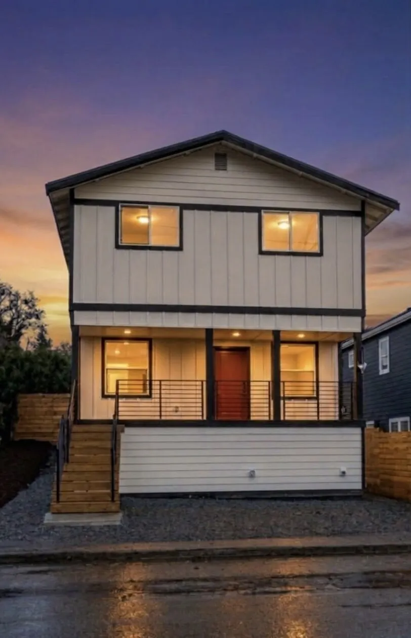 4002 Courtland Place S, Seattle, WA 98118