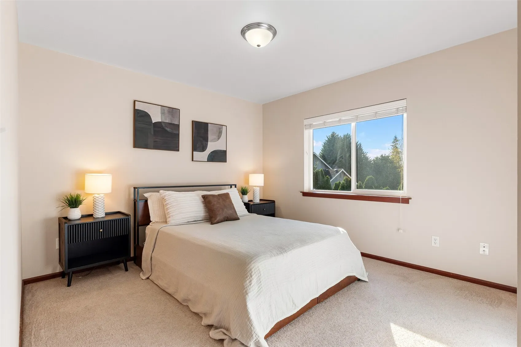 714 142nd Street SW, Lynnwood, WA 98087