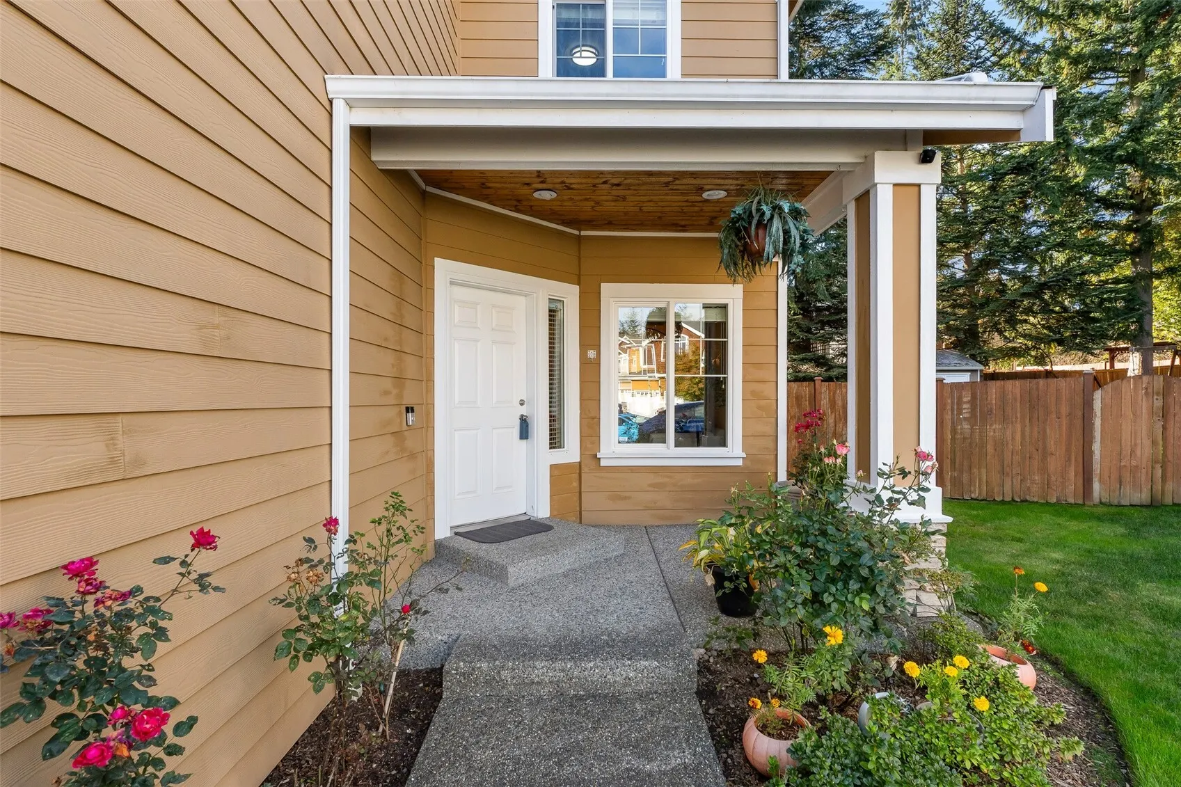 714 142nd Street SW, Lynnwood, WA 98087
