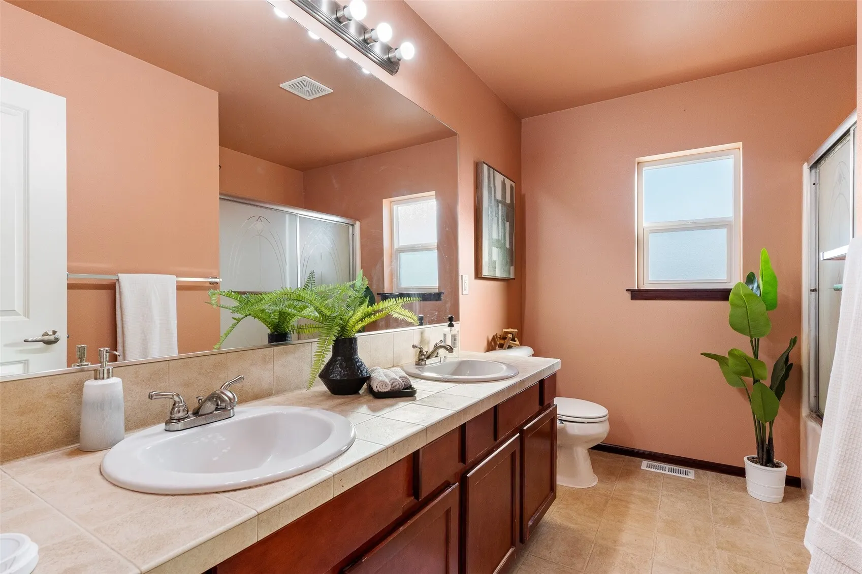714 142nd Street SW, Lynnwood, WA 98087