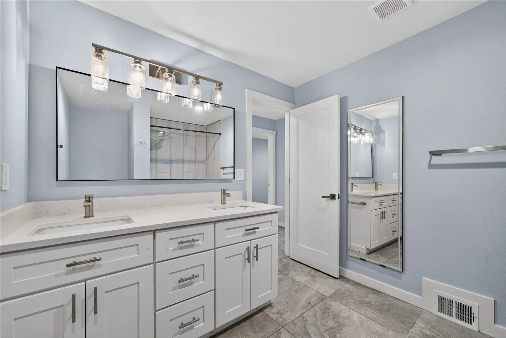 26700 138th Place SE, Kent, WA 98042