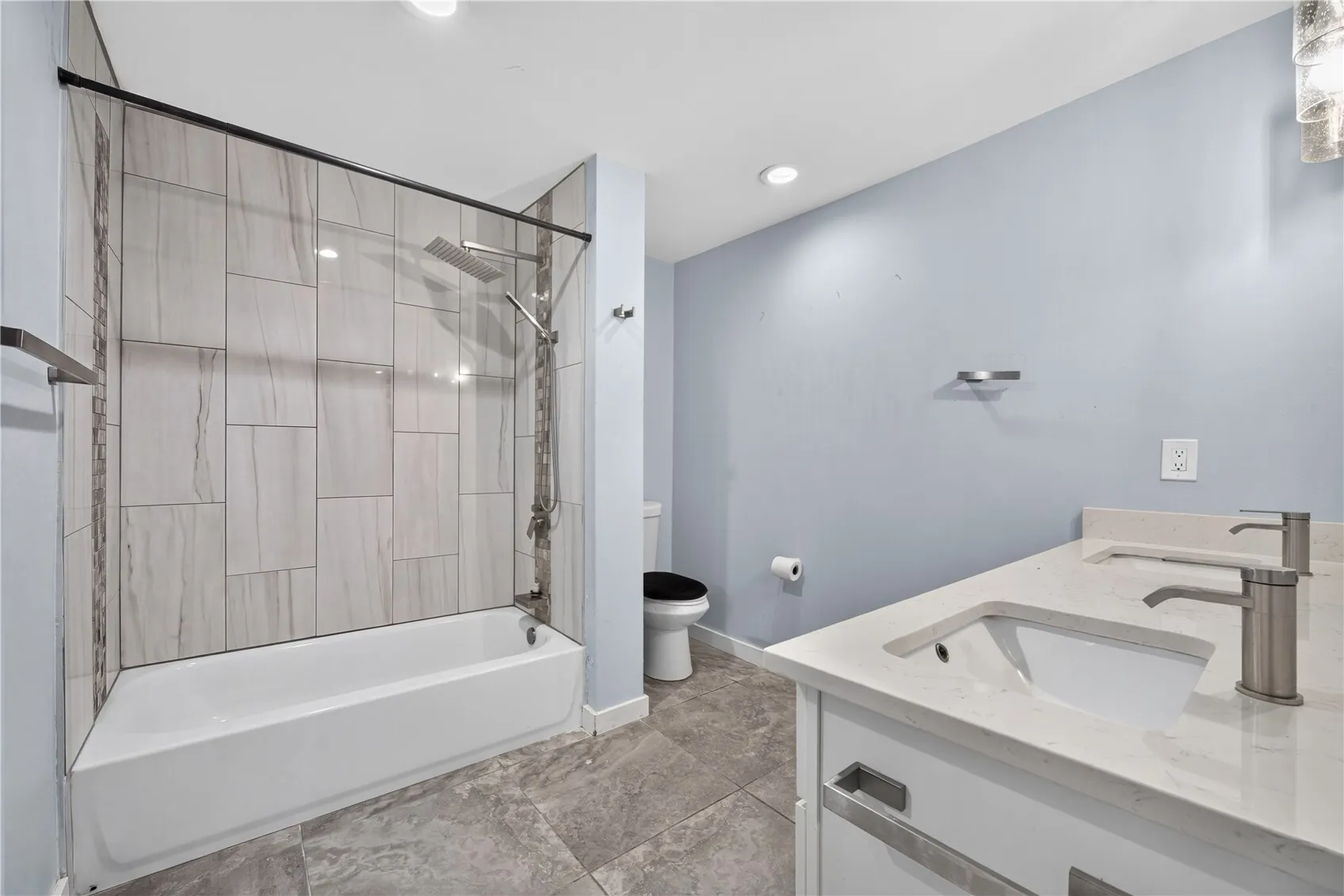 26700 138th Place SE, Kent, WA 98042