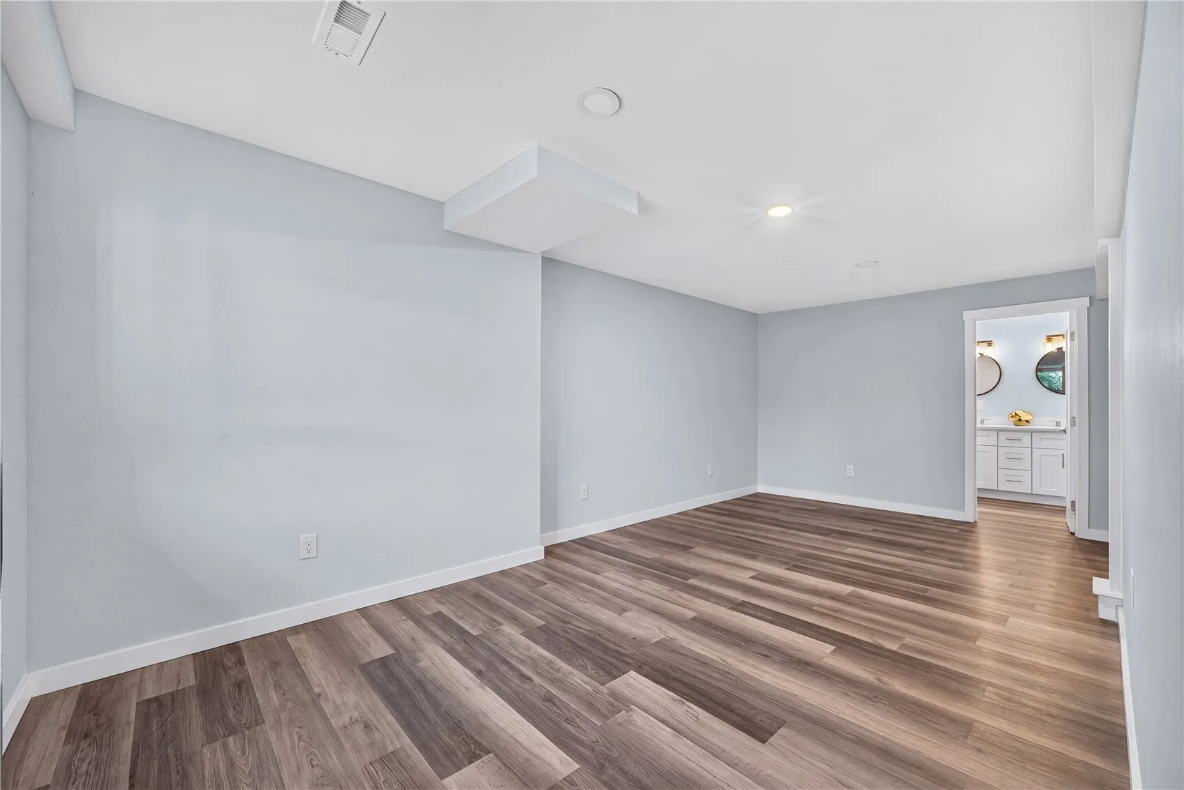 26700 138th Place SE, Kent, WA 98042