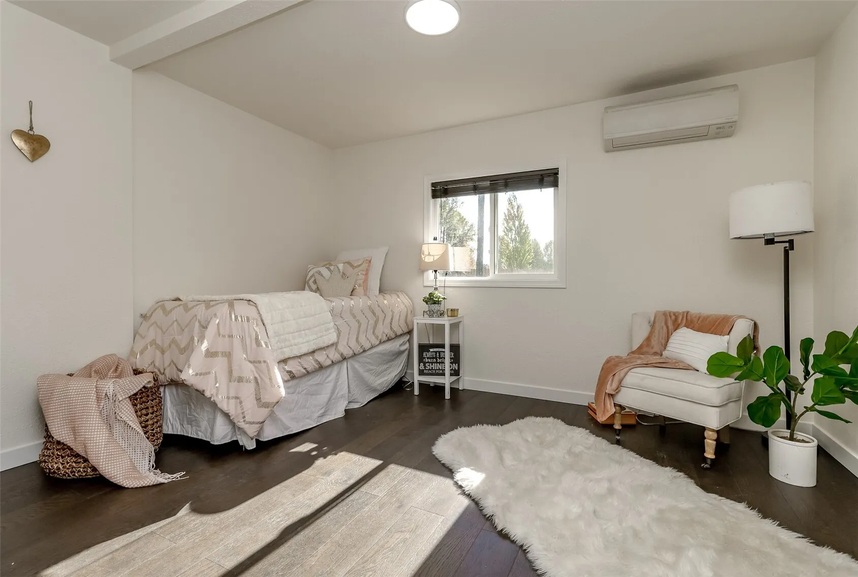26134 108th Avenue SE, Kent, WA 98030