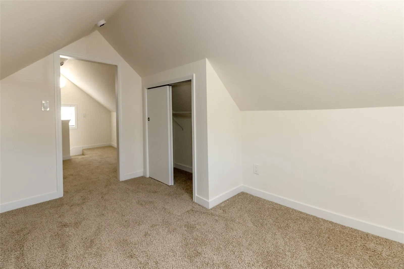 26134 108th Avenue SE, Kent, WA 98030