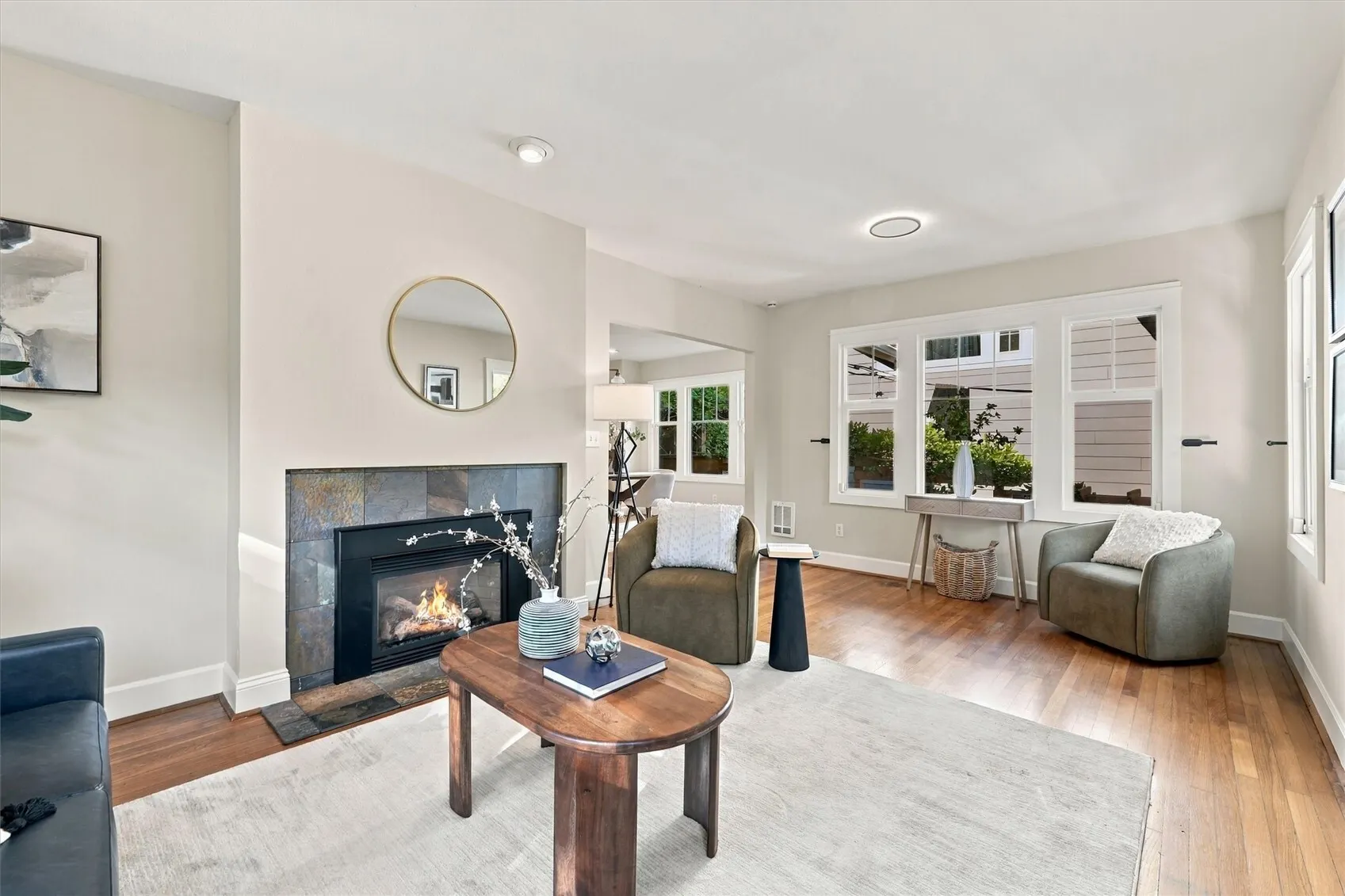 1515 Martin Luther King Jr Way , Seattle, WA 98122