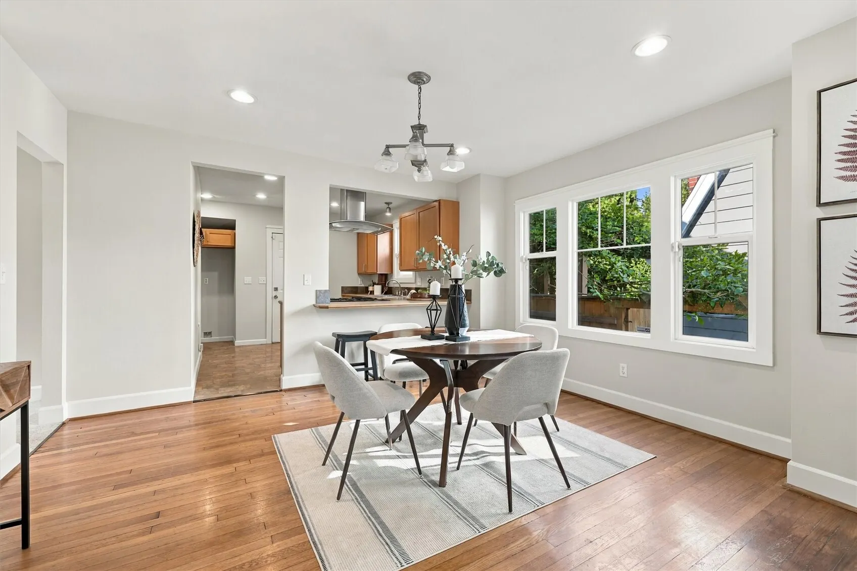 1515 Martin Luther King Jr Way , Seattle, WA 98122