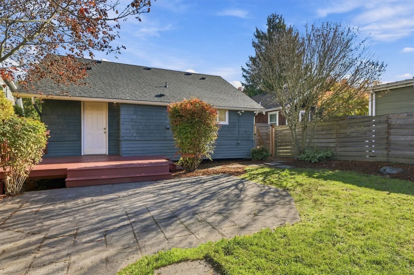1515 Martin Luther King Jr Way , Seattle, WA 98122