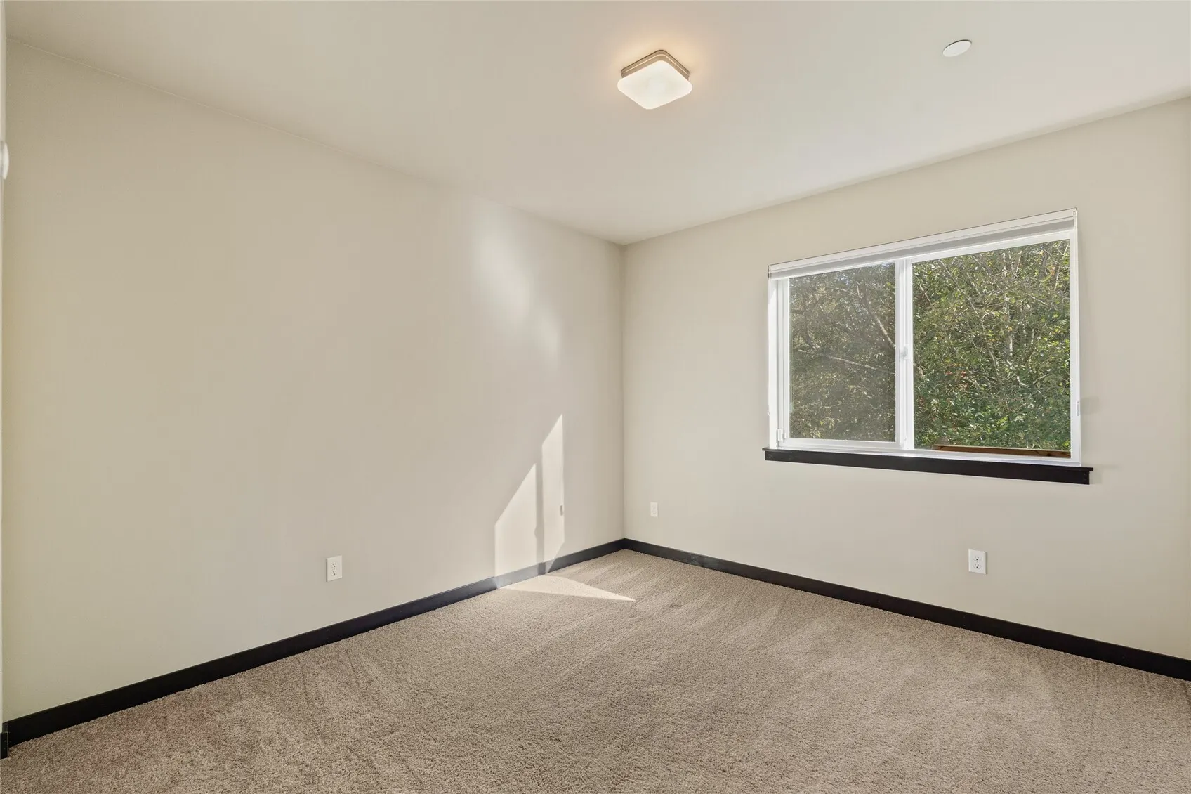 15111 13th Place W, Lynnwood, WA 98087