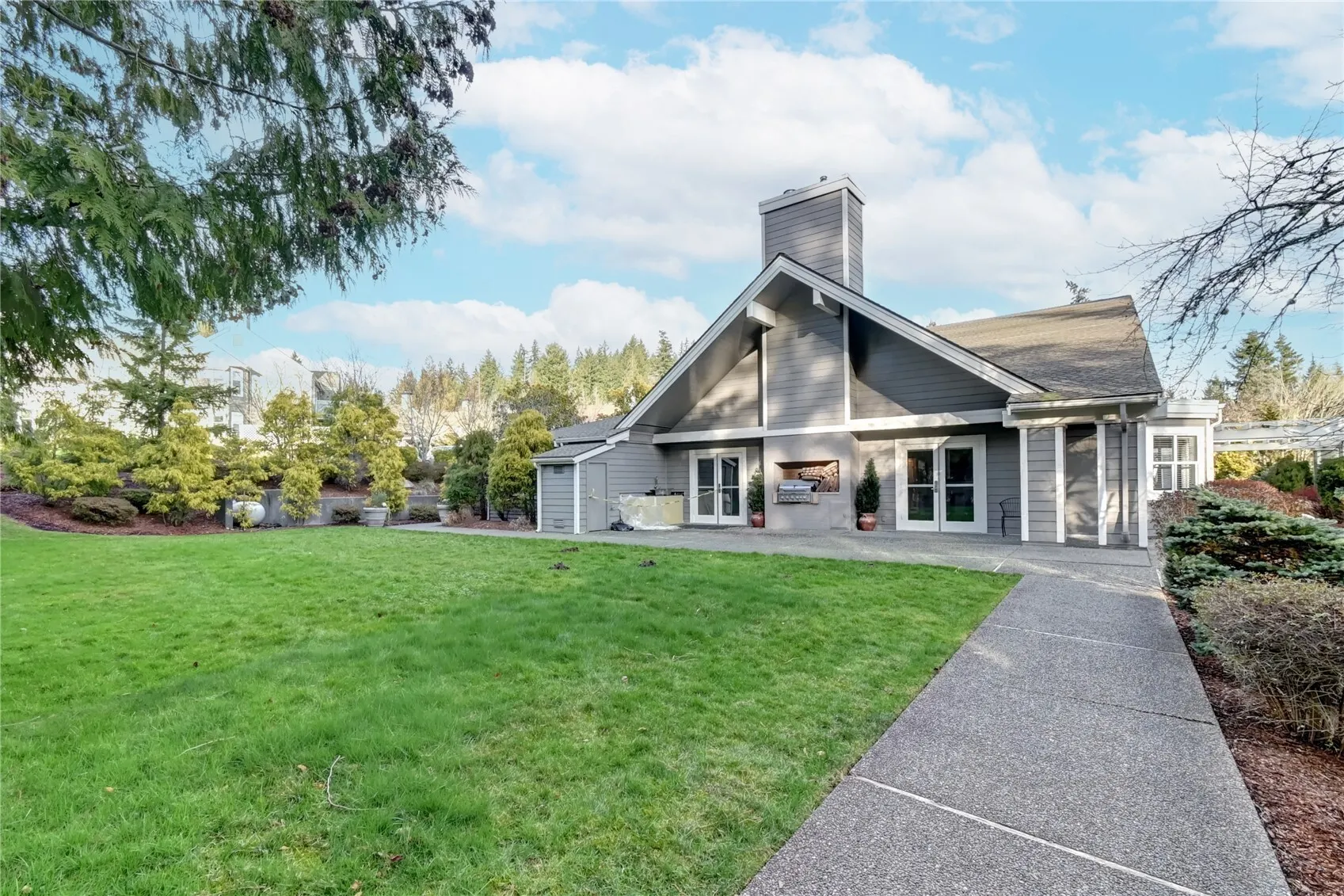 22772 SE 43rd Lane , Issaquah, WA 98029
