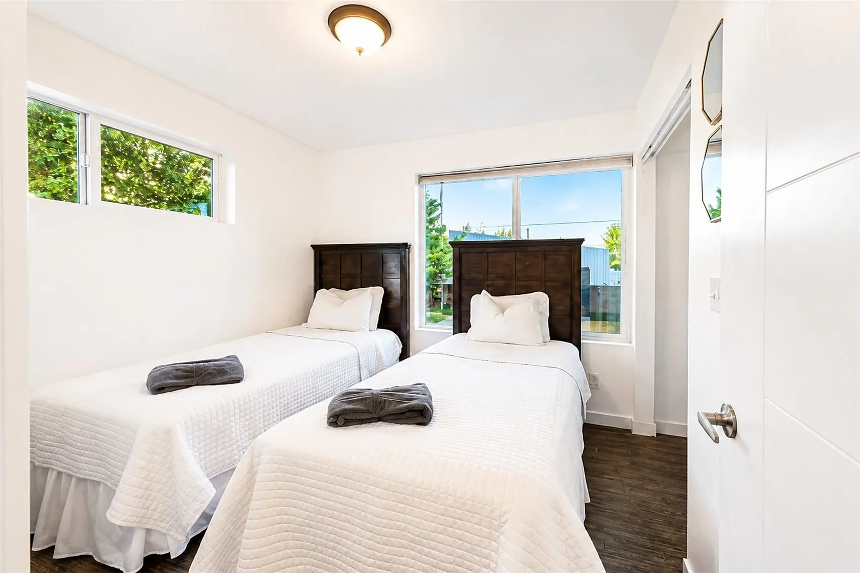 803 S Cloverdale Street #803, Seattle, WA 98108