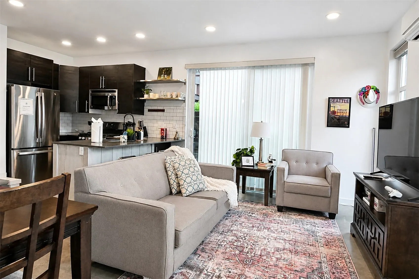 803 S Cloverdale Street #803, Seattle, WA 98108