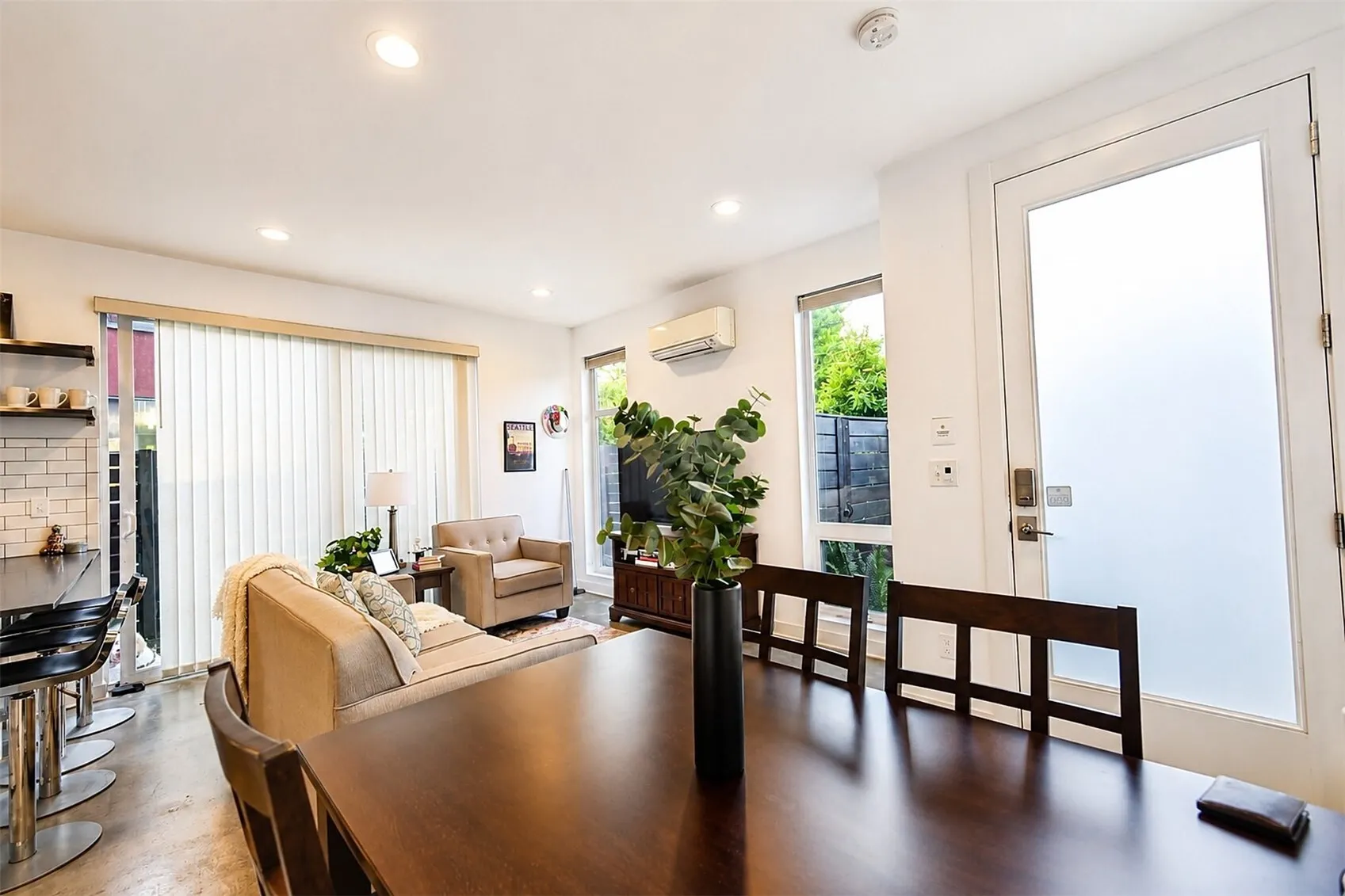803 S Cloverdale Street #803, Seattle, WA 98108