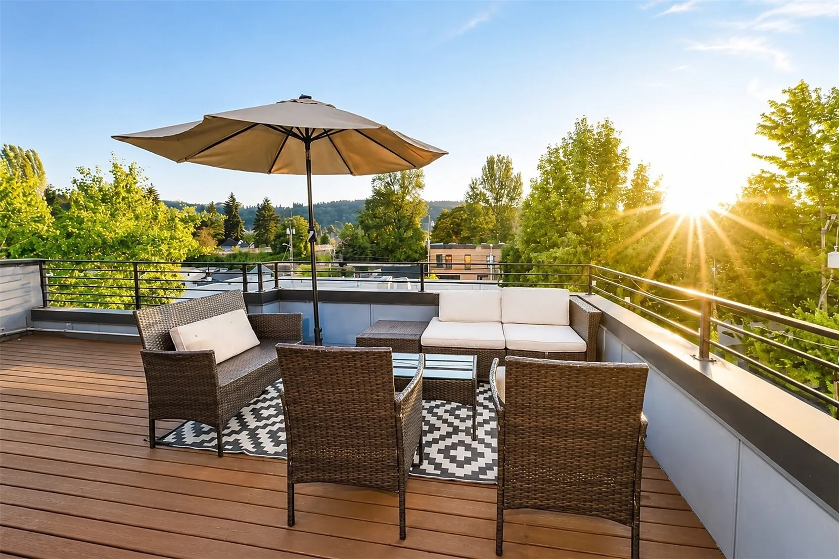 803 S Cloverdale Street #803, Seattle, WA 98108