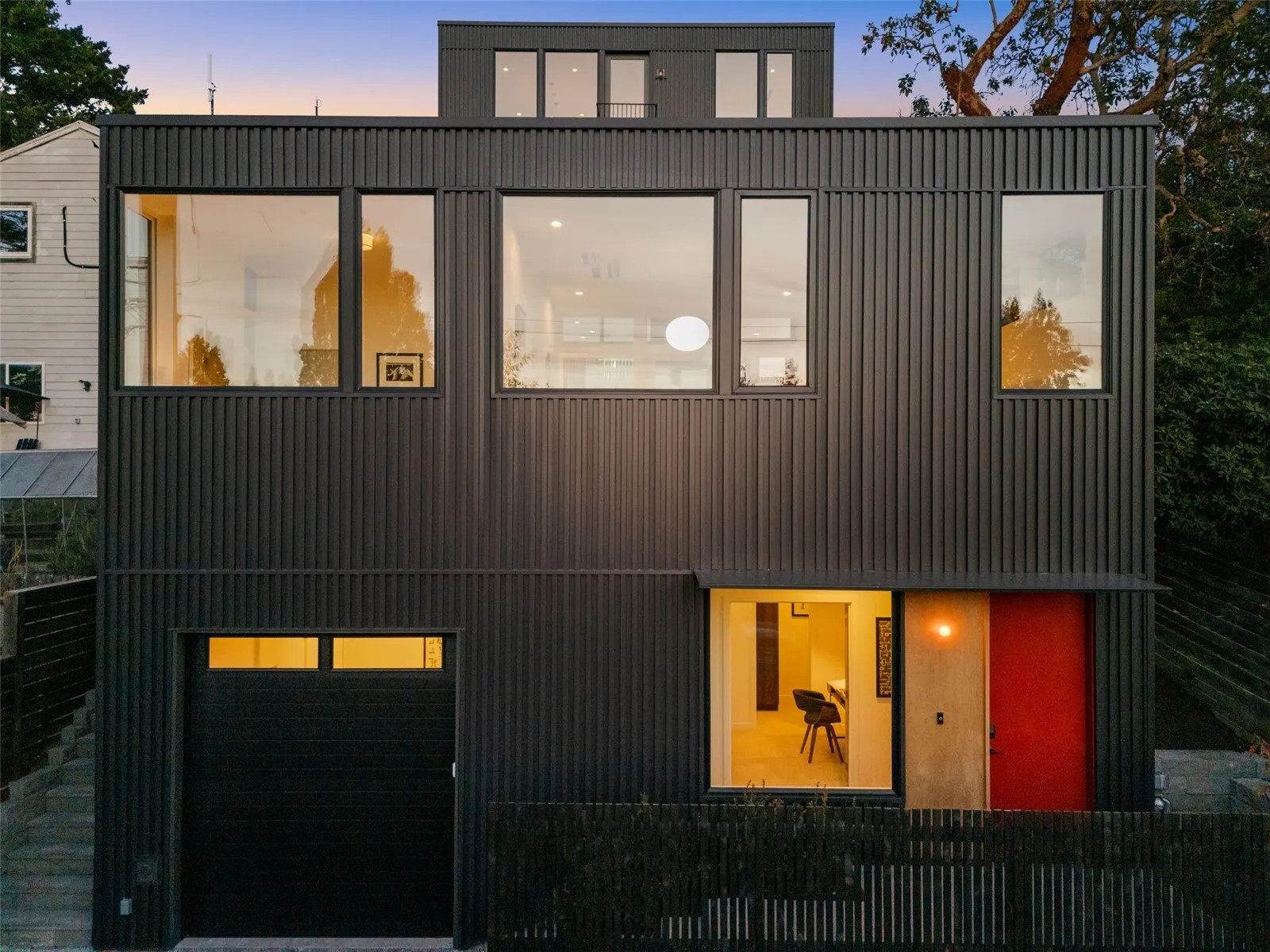8147 14th Avenue SW, Seattle, WA 98106