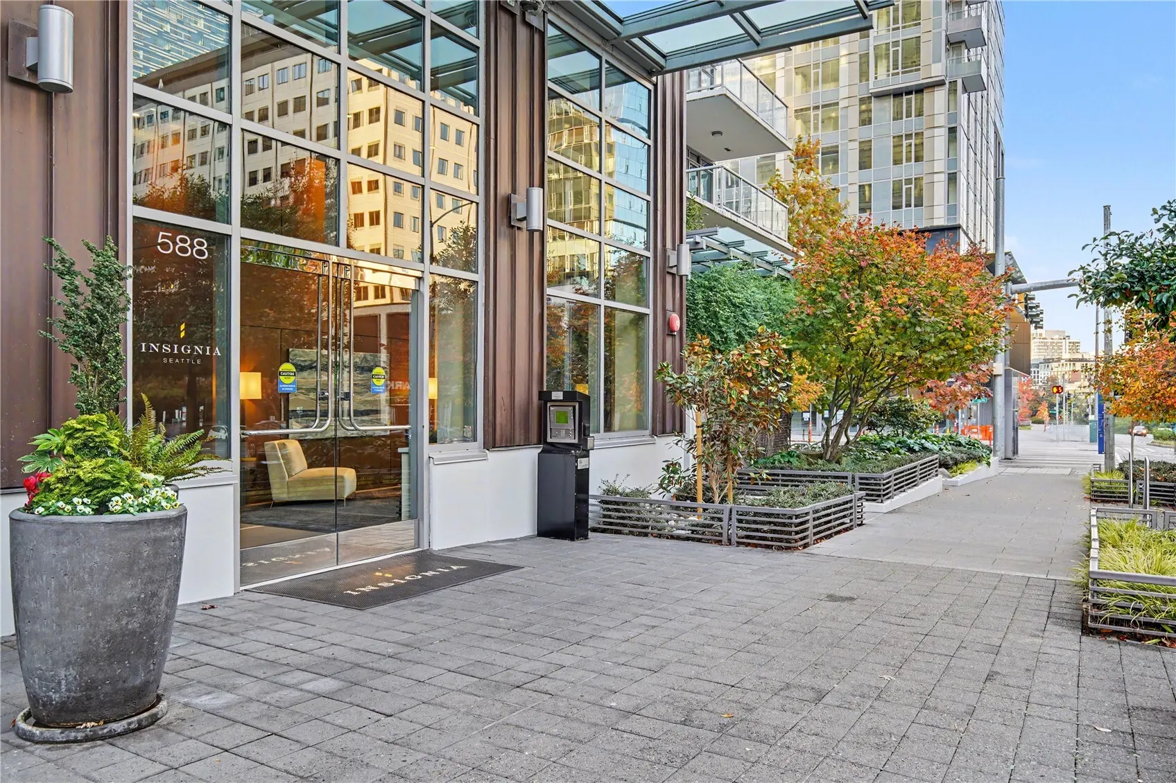 588 Bell Street #1707S, Seattle, WA 98121