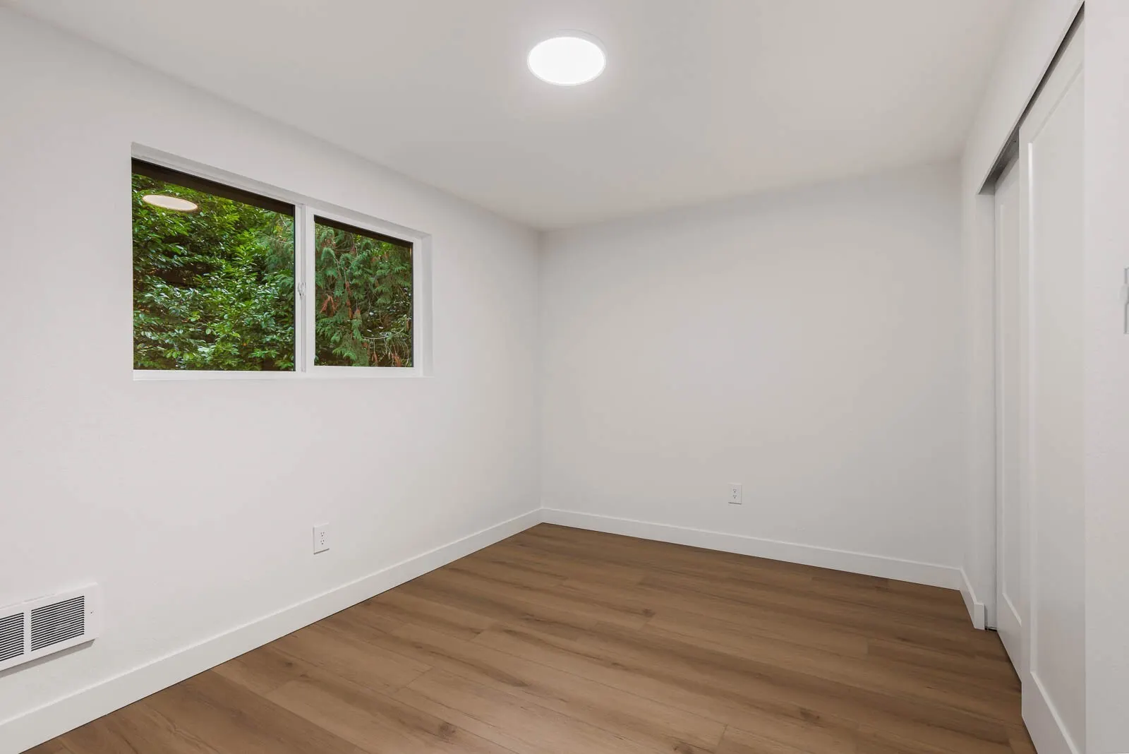 13414 196th Avenue SE, Renton, WA 98059
