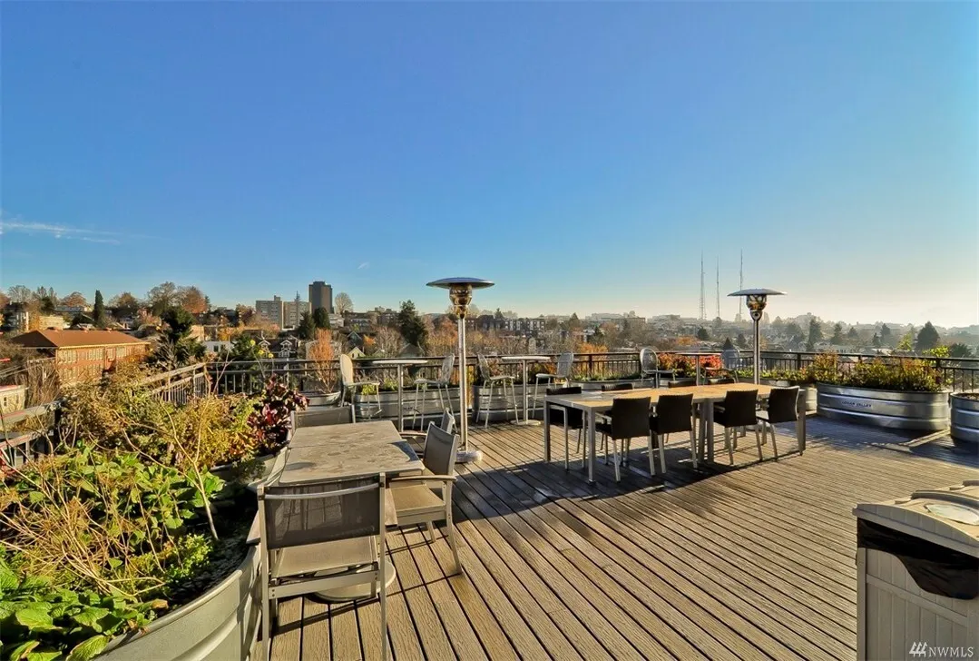 530 Broadway Avenue E #215, Seattle, WA 98102
