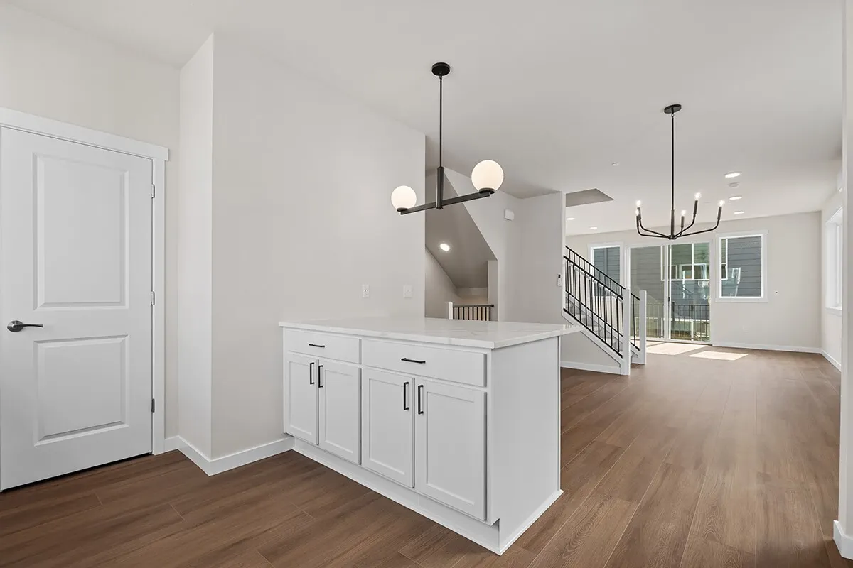 16823 Alder Way #M1, Lynnwood, WA 98037
