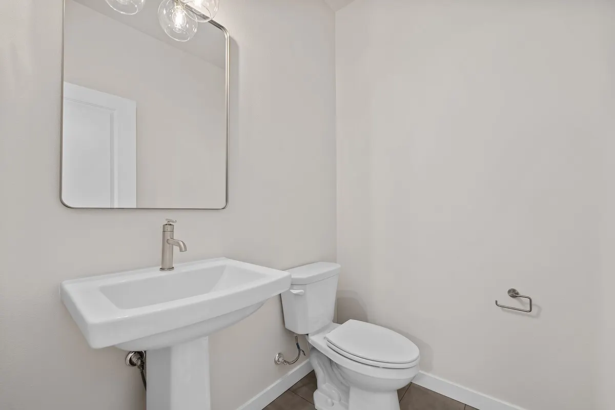 16823 Alder Way #M1, Lynnwood, WA 98037