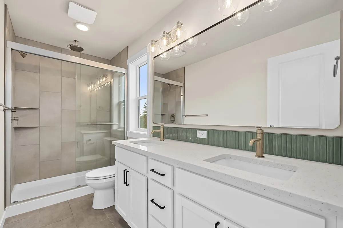 16823 Alder Way #M1, Lynnwood, WA 98037