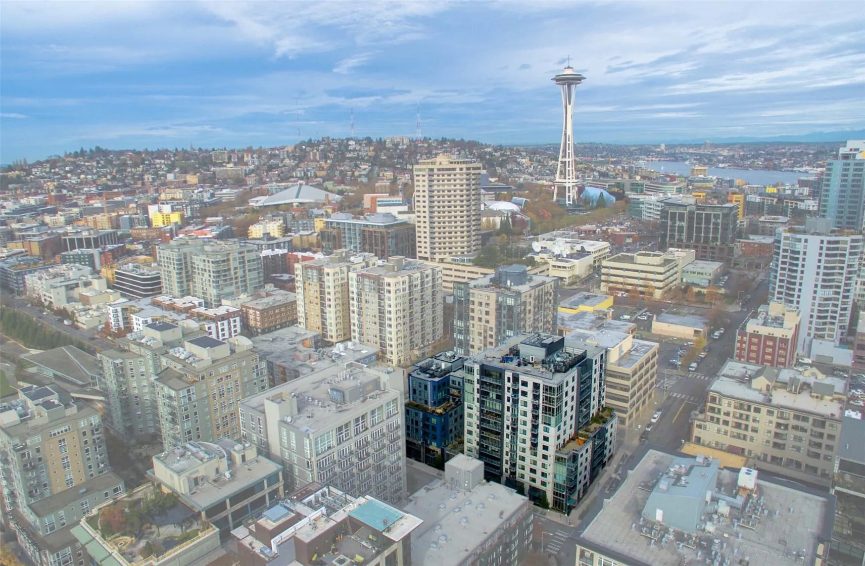 76 Cedar Street #805, Seattle, WA 98121
