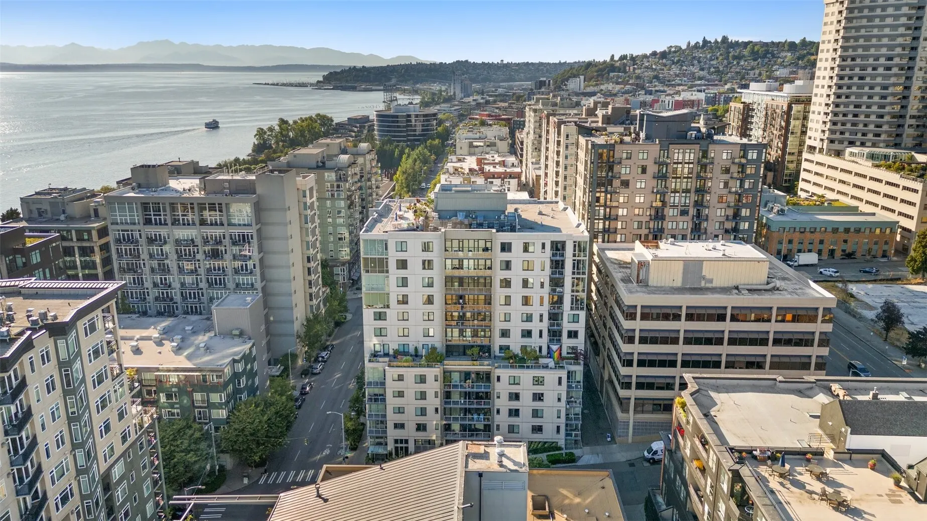 76 Cedar Street #805, Seattle, WA 98121