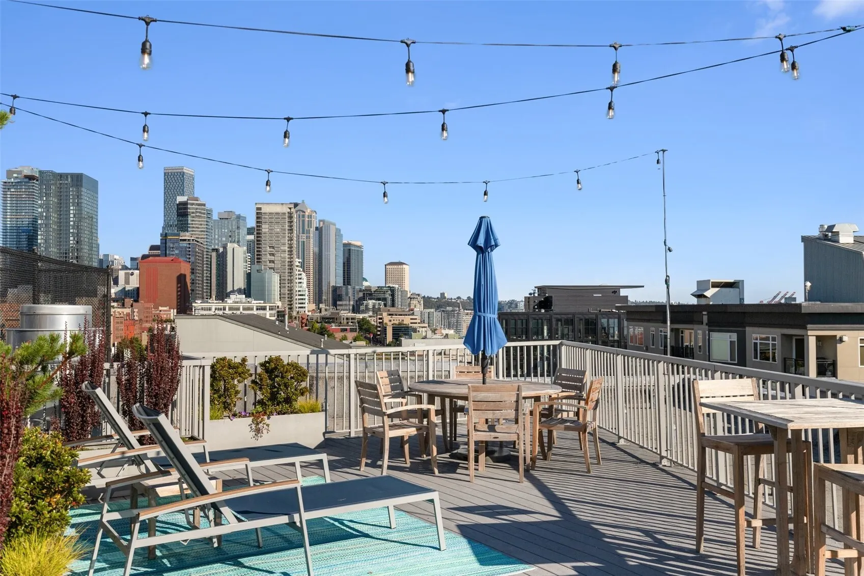 76 Cedar Street #805, Seattle, WA 98121