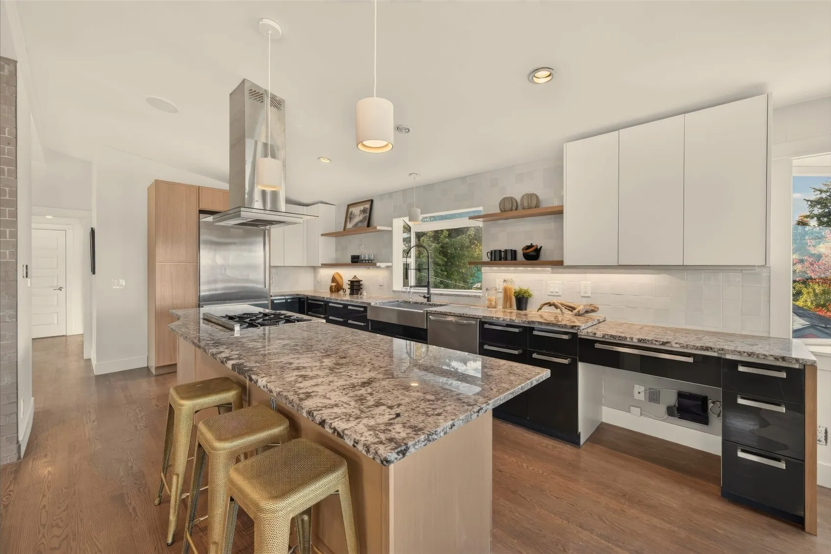 2516 NW 91st Street , Seattle, WA 98117