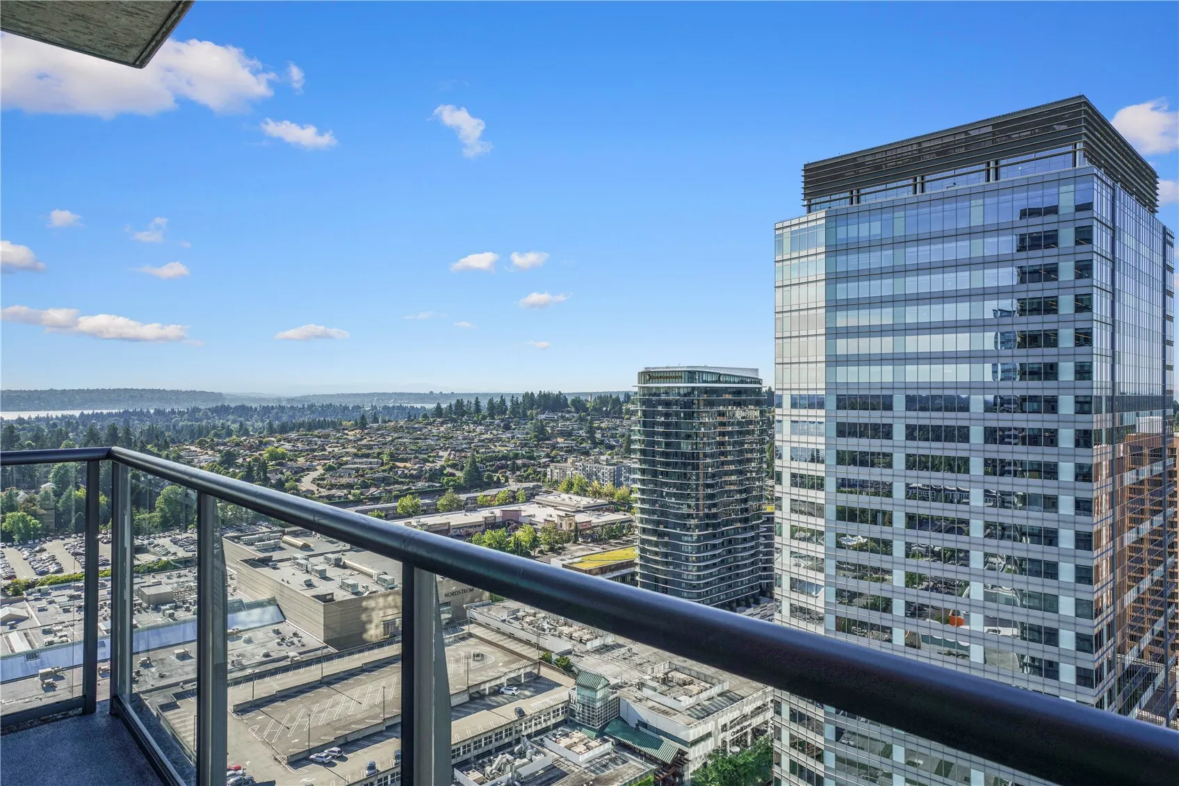 650 Bellevue Way NE #2907, Bellevue, WA 98004