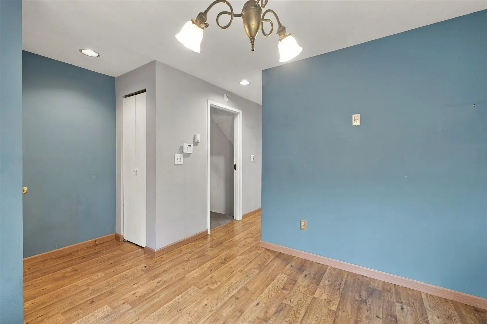2585 E Madison Street #2585, Seattle, WA 98112