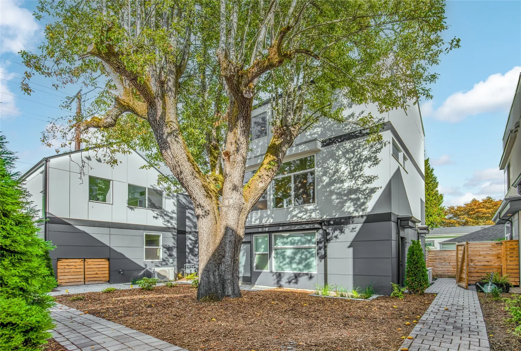 807 S Sullivan Street #B, Seattle, WA 98108
