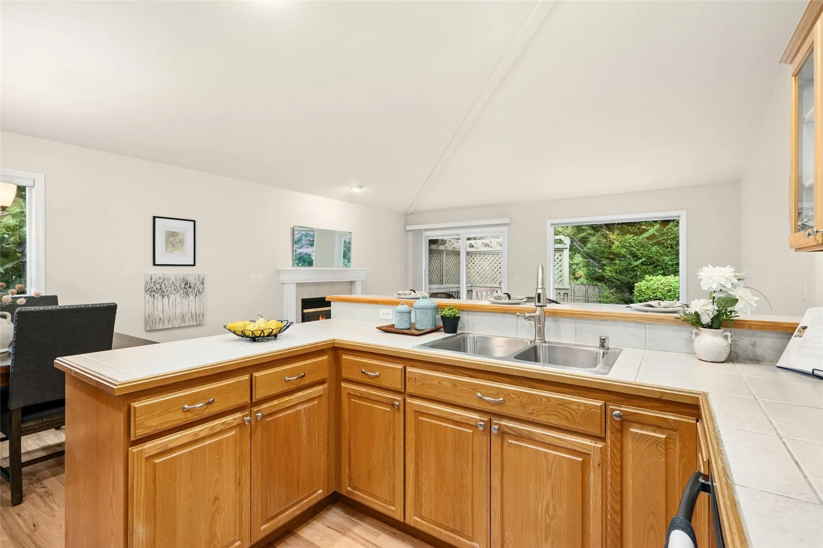 19410 2nd Drive SE #B, Bothell, WA 98012