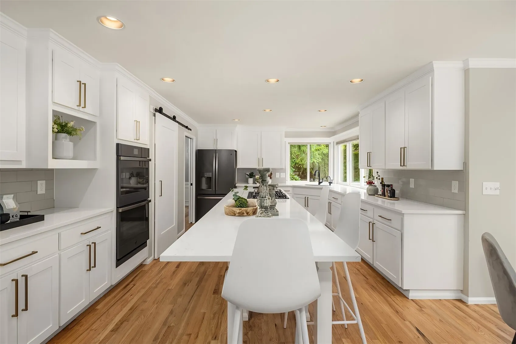 16701 Saybrook Drive NE, Woodinville, WA 98077-7469