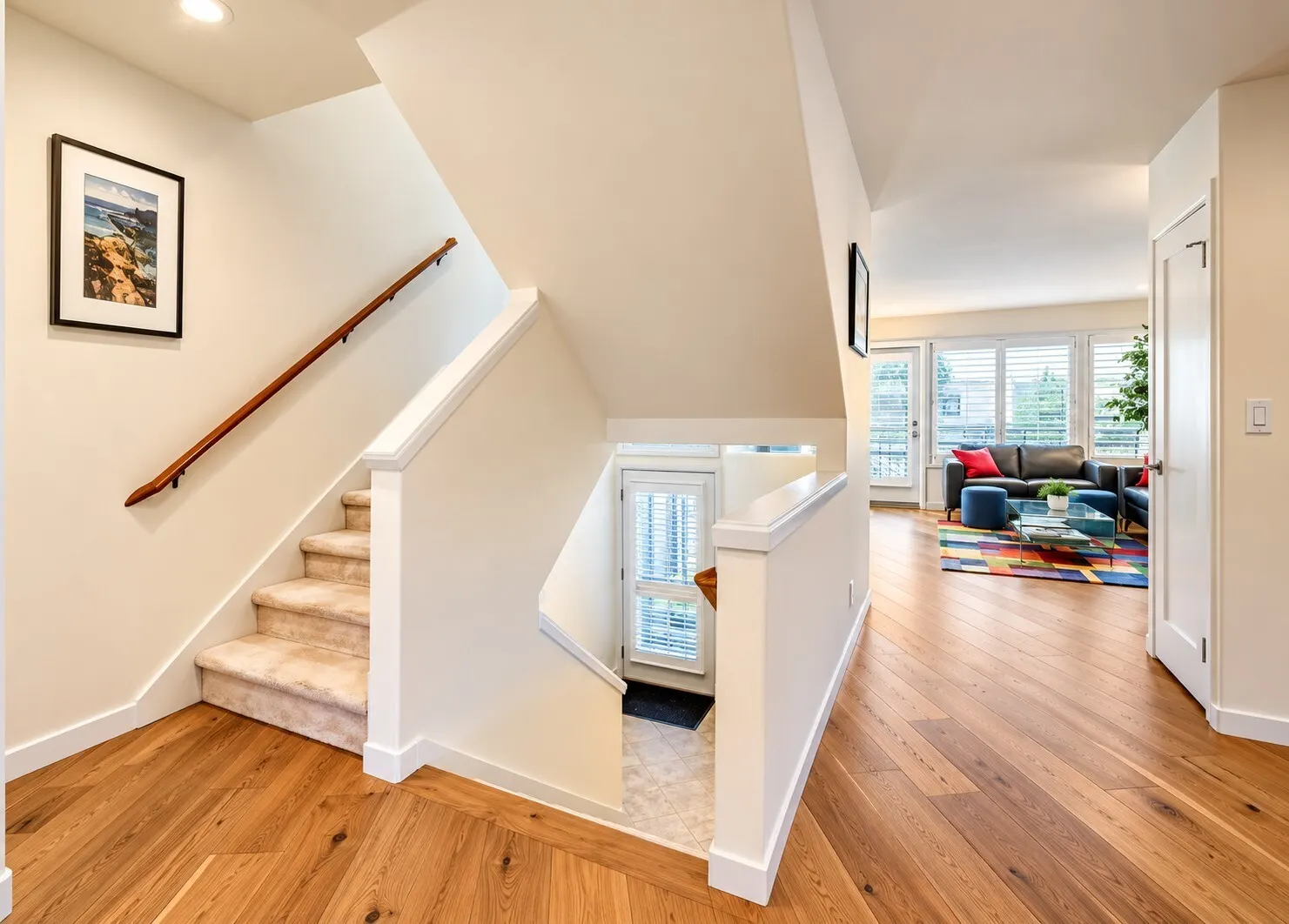 10108 NE 63rd Street , Kirkland, WA 98033