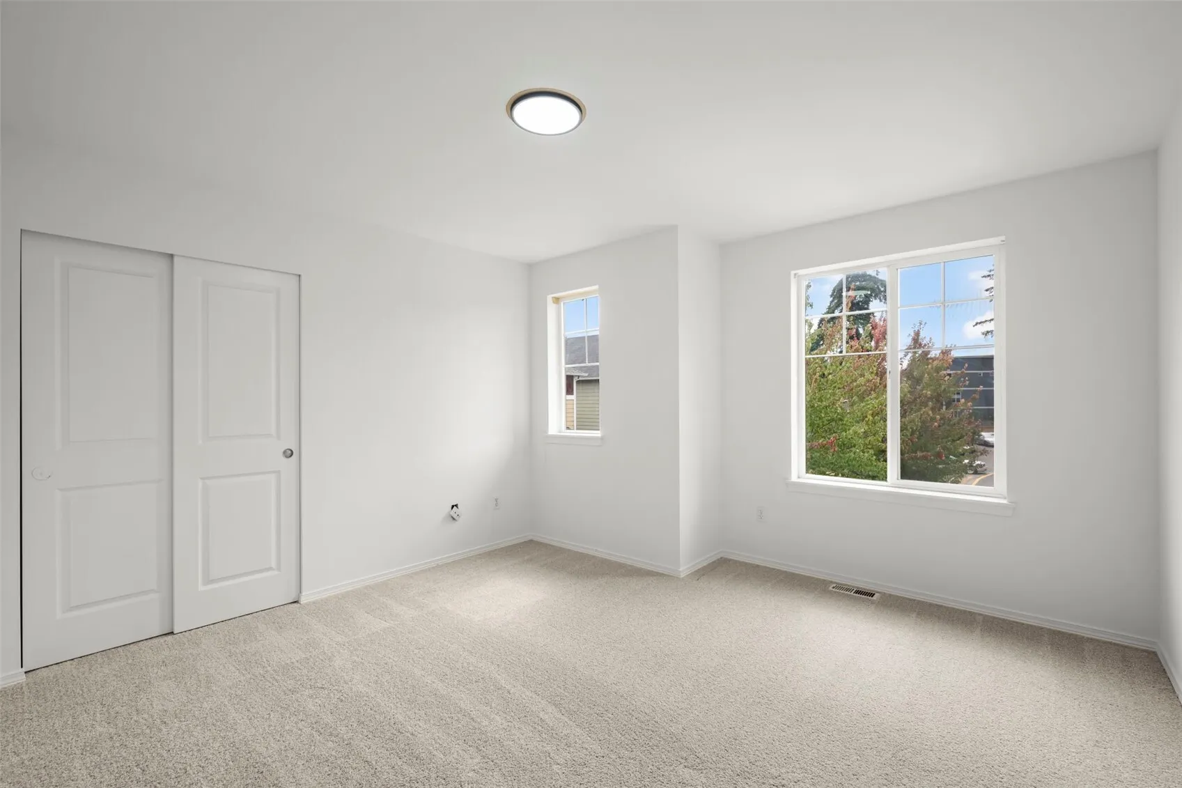 907 141st Place SW, Lynnwood, WA 98087