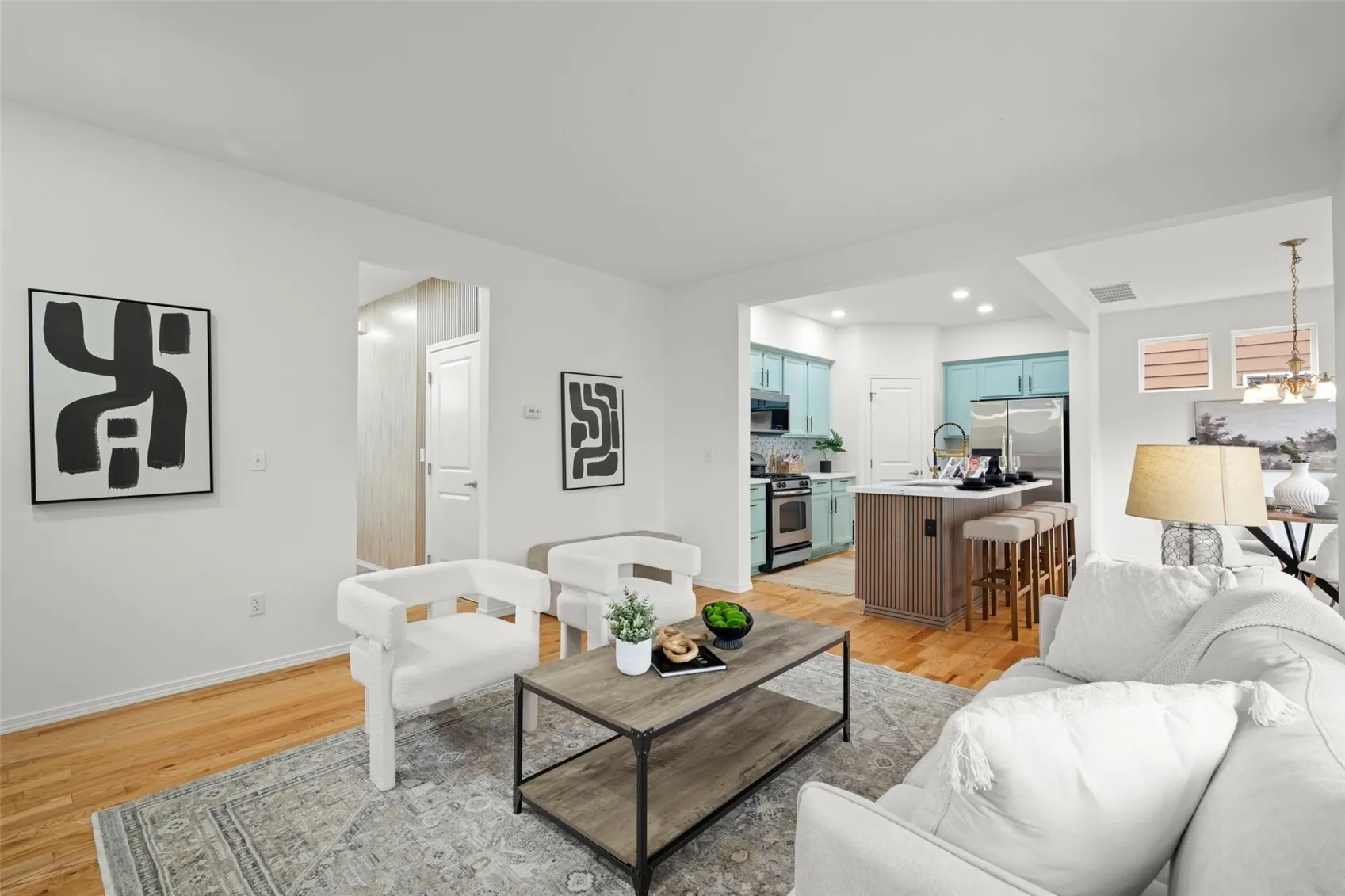 907 141st Place SW, Lynnwood, WA 98087