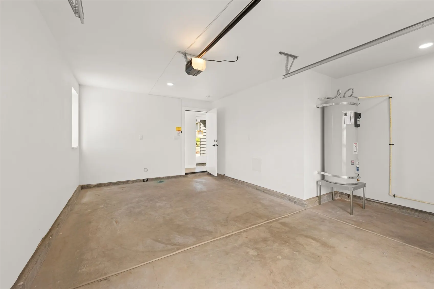 3214 B S Dawson Street , Seattle, WA 98118