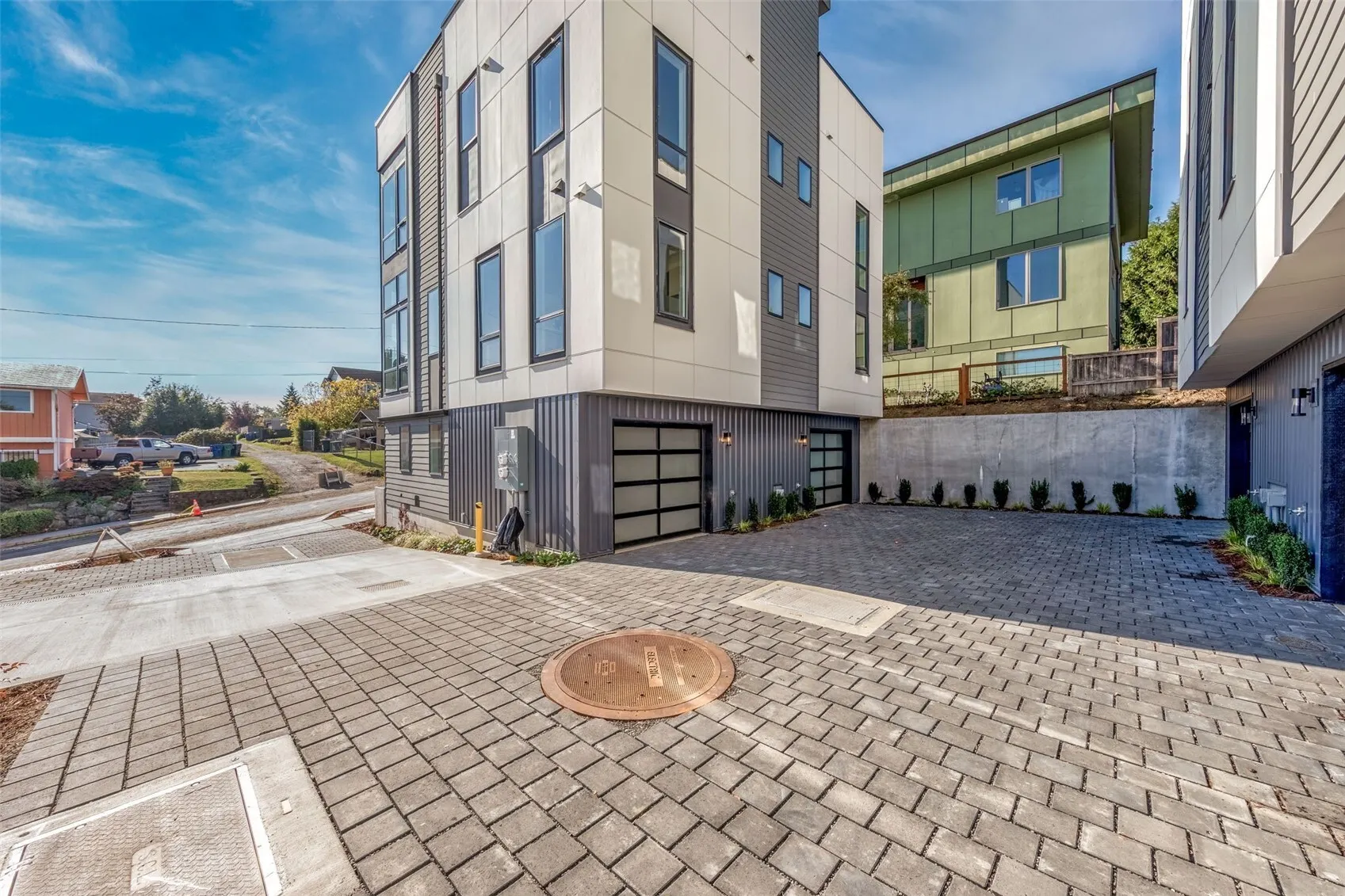 3214 B S Dawson Street , Seattle, WA 98118