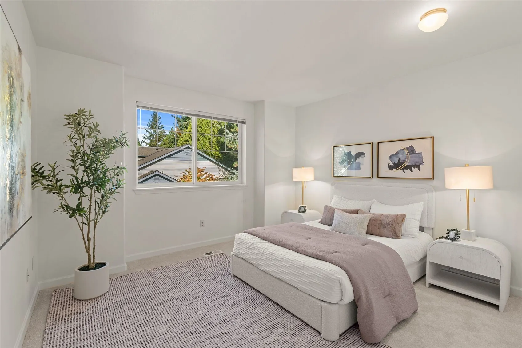 4627 NE 6th Court #4627, Renton, WA 98059