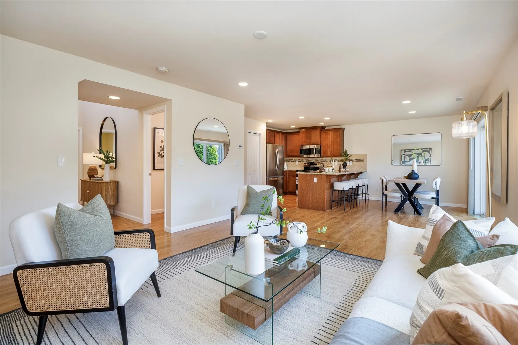 3312 SE 176th Place SE, Bothell, WA 98012