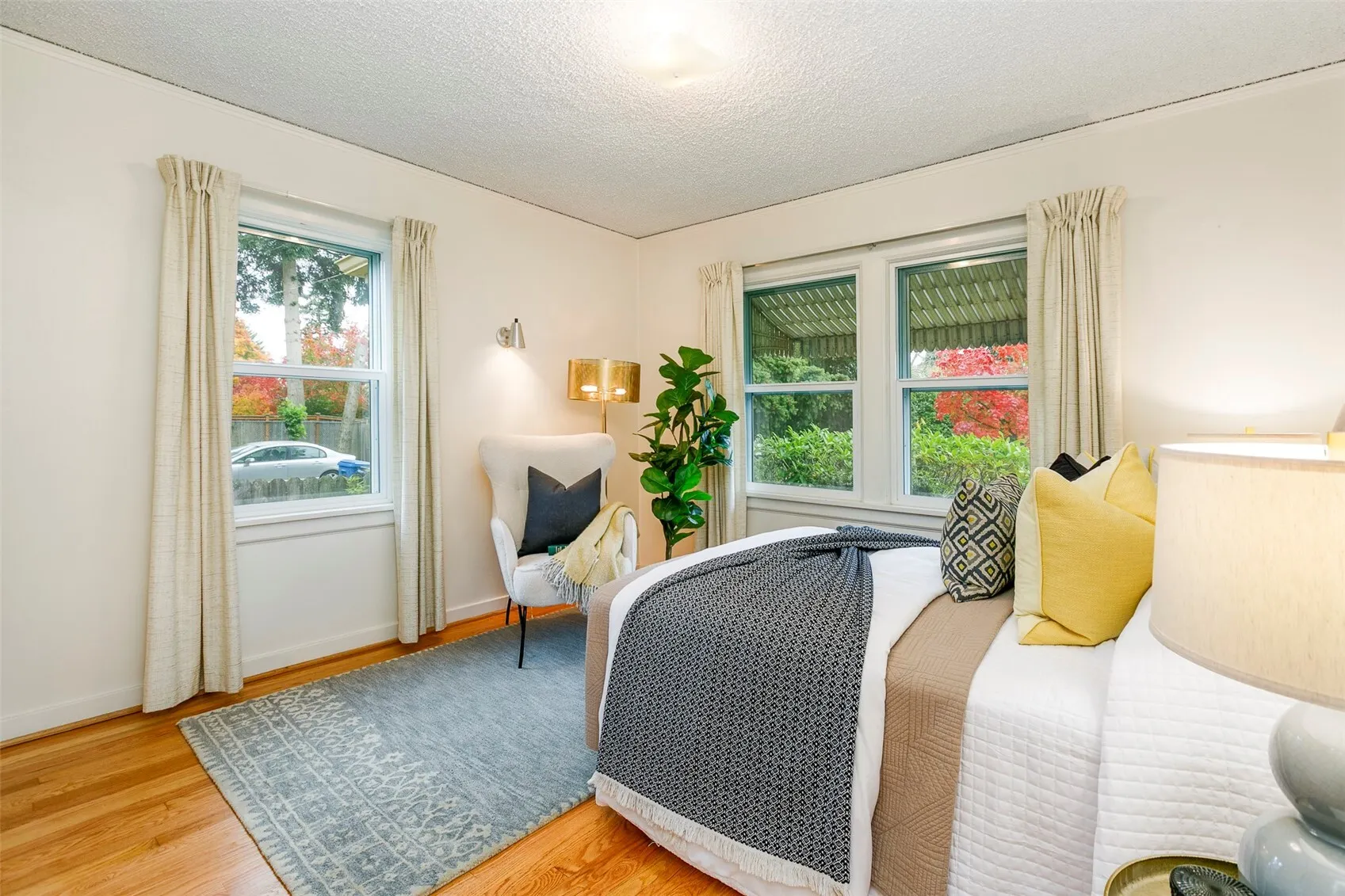 506 N 125th Street , Seattle, WA 98133