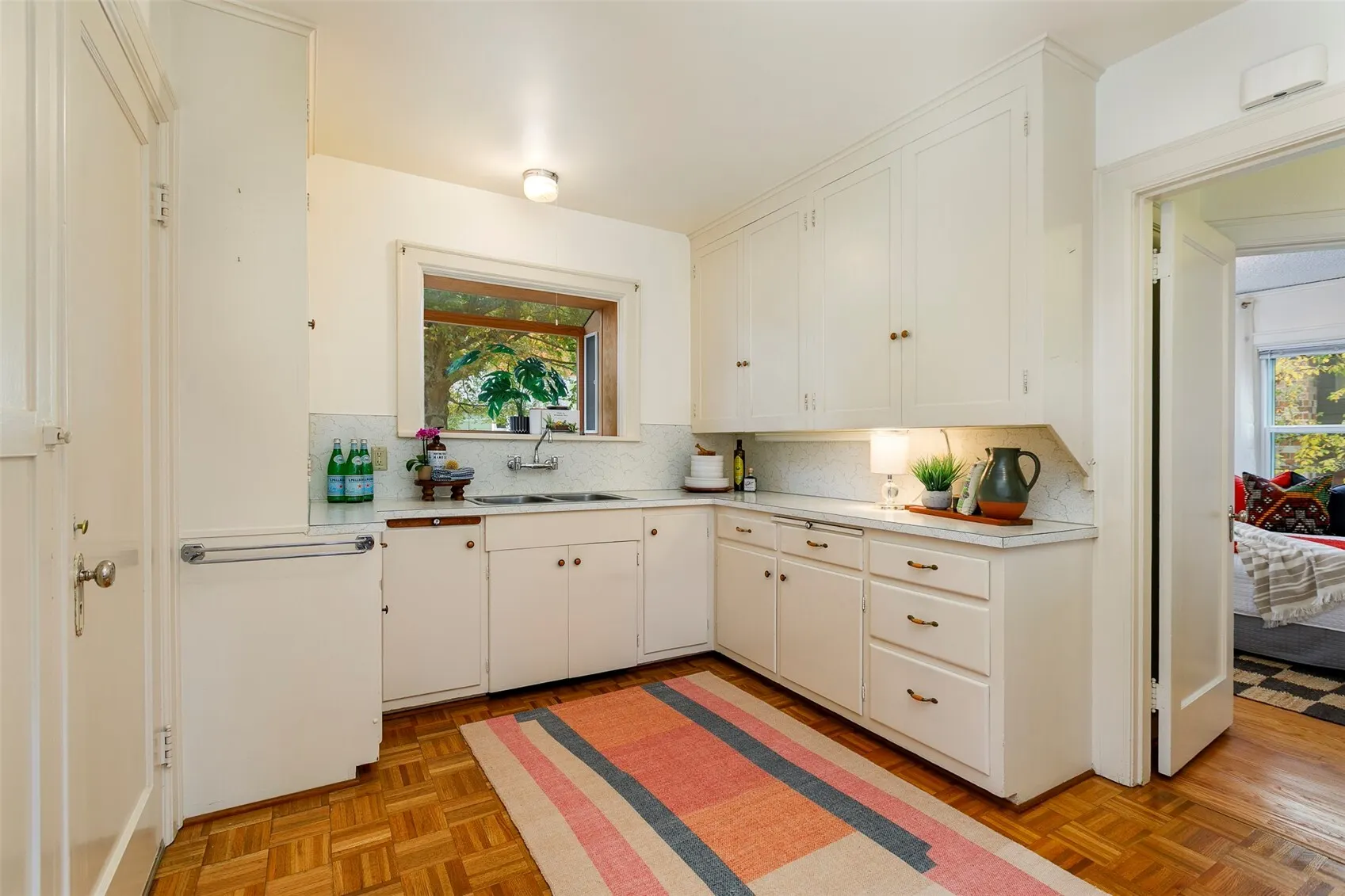 506 N 125th Street , Seattle, WA 98133