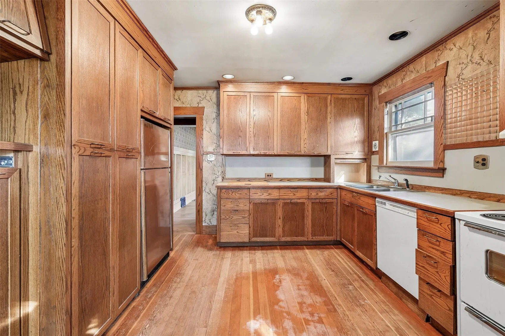 3209 NW 57th Street , Seattle, WA 98107